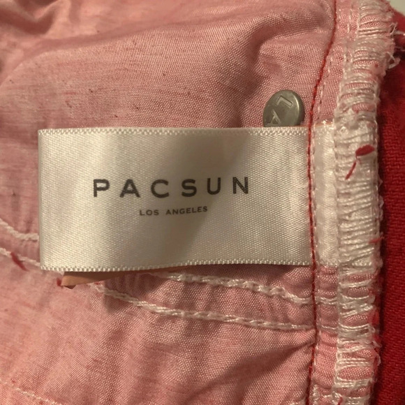 Pacsun high rise denim shorts
Size: 24 | PacSun - Picture 10 of 11